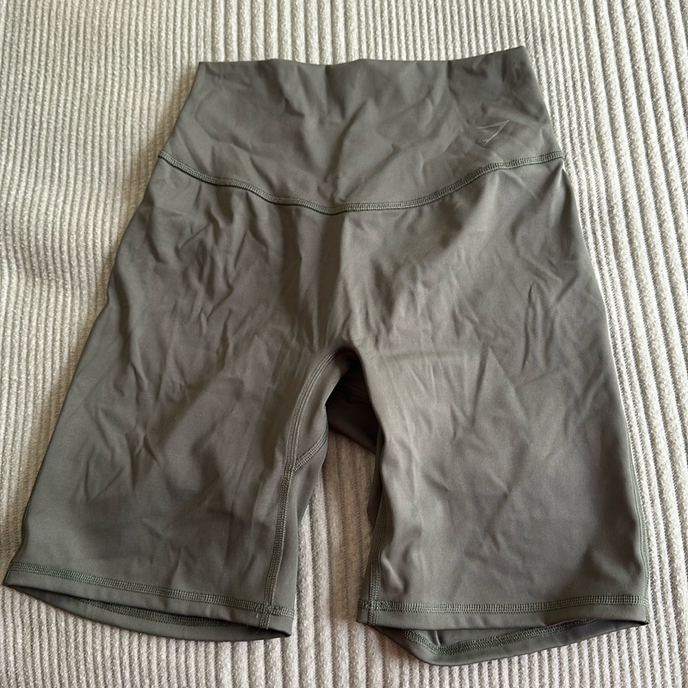 Gymshark elevate shorts